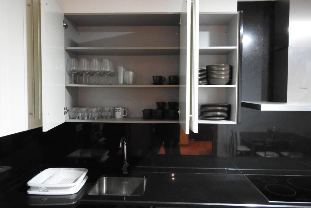 Apartamento De 4 Dormitorios En Camariñas Esterno foto